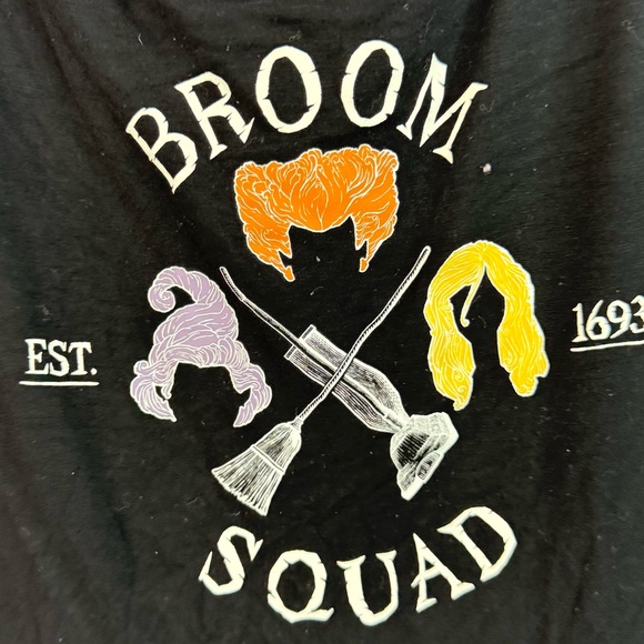 Joe Fresh Disney T-shirt hocus pocus brim squad shirt Black Disney Graphic Tee - Picture 2 of 9